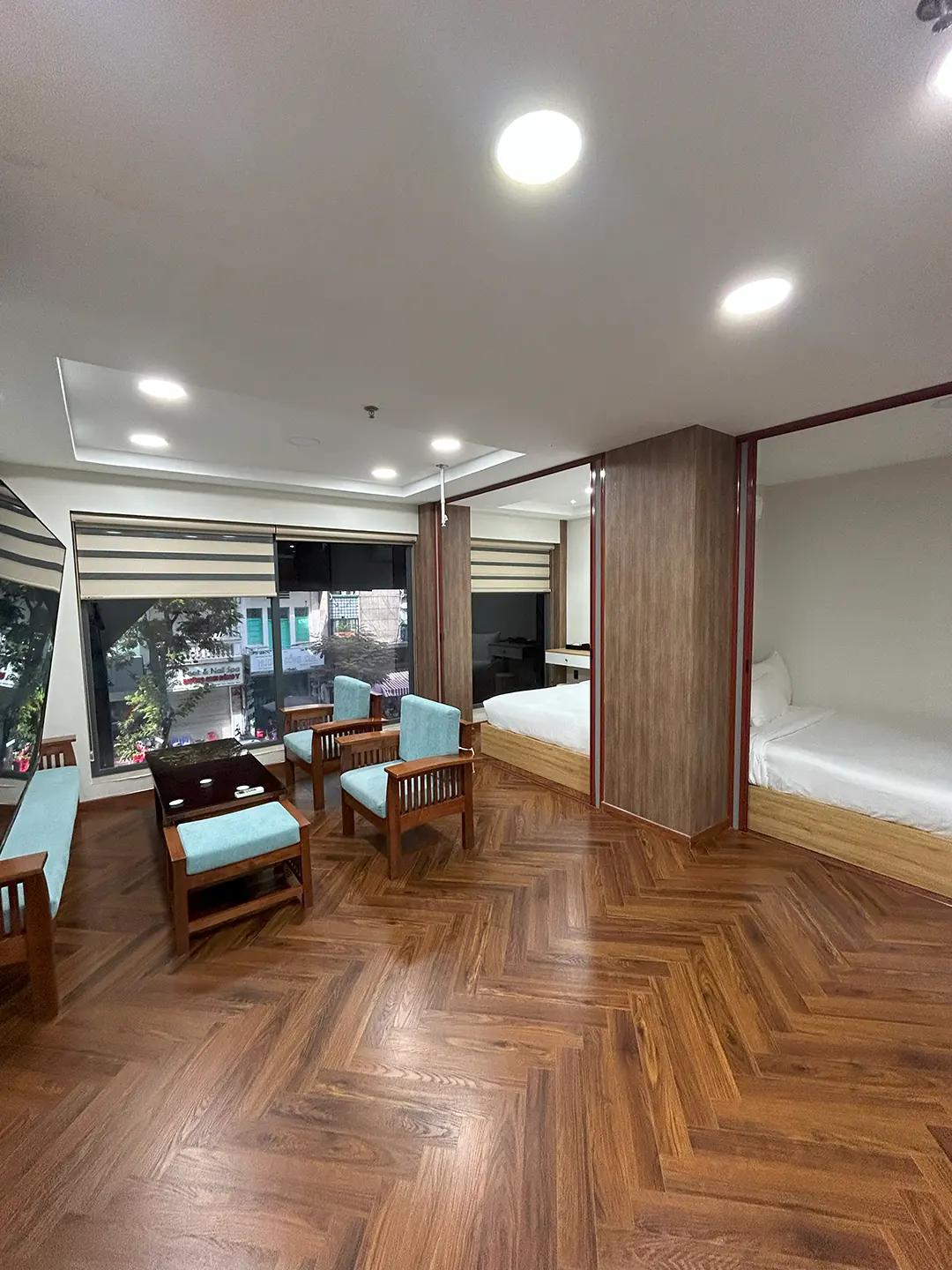 Hanoi 1980 Family Room - Dazi Signature Bến Thành